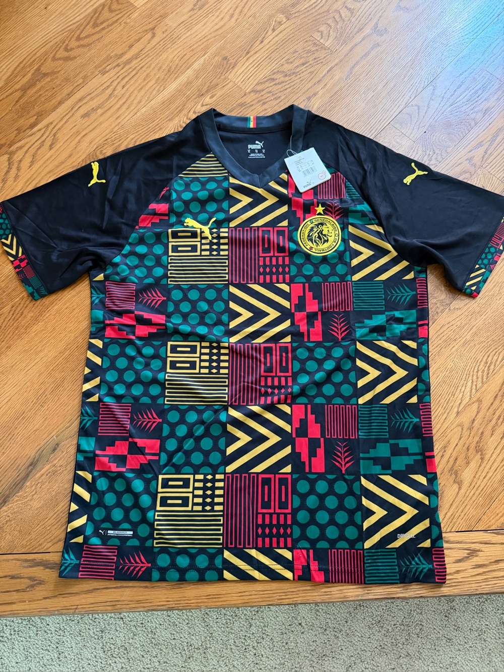 NWT Puma Black Multicolor Adinkra Soccer Jersey Men’s Sz XL